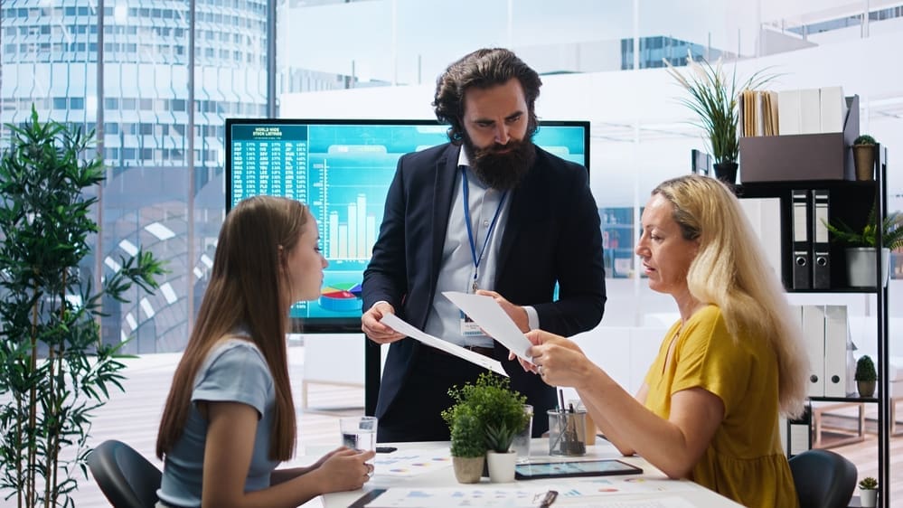 CRM para Imobiliária: 6 vantagens e como escolher o melhor 